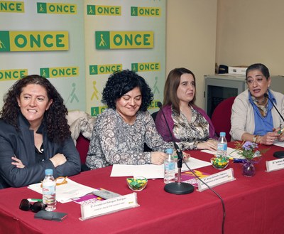 De derecha a izquierda: Concepción Rodríguez, Elena Granados, Leonor Pérez (presidenta del Consejo Territorial de Madrid) y Rocío de La Hoz
