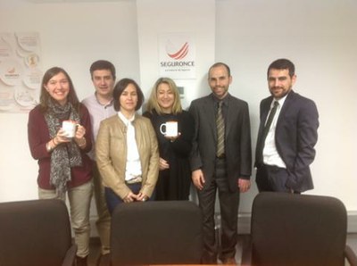 Imagen del primer desayuno de trabajo de la iniciativa "Hablemos de ti" de Seguronce