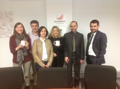 Imagen del primer desayuno de trabajo de la iniciativa "Hablemos de ti" de Seguronce