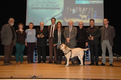 Foto de familia de los premios Roc Boronat en el Auditori ONCE de Barcelona