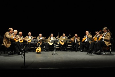 Orquesta de plectro "Rodríguez Albert" durante una de sus actuaciones