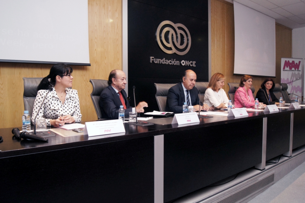 Participantes de la jornada Madrid Accessibility Week, en la sede de Fundación ONCE