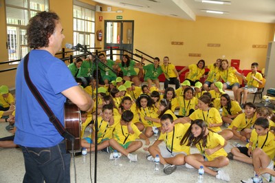 Disfrutando en el Aula de Música, otra de las actividades