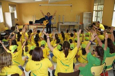 El aula musical fue una de las actividades más divertidas para los chavales