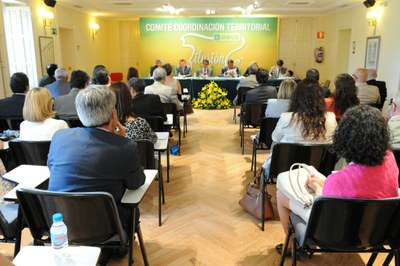 Panorámica general del salón de reuniones del CCT