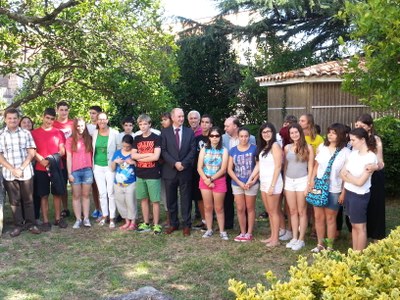 Estudiantes afiliados asistentes al curso en el CRE de Pontevedra, junto al director xeral de Formación Profesional e Innovación Educativa de la Consellería  de Educación de la Xunta de Galicia, Manuel Corredoira