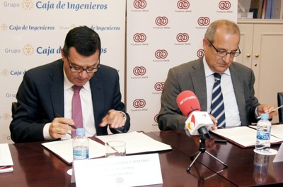 José Luis Martínez Donoso y Joan Cavalle, directores de Fundación ONCE y Caja de Ingenieros, respectivamente