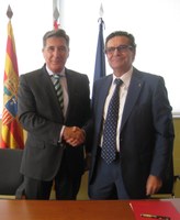 Oliván y Escanero tras la firma del acuerdo