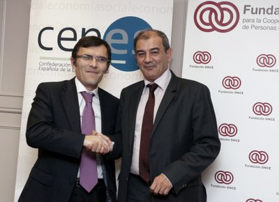 Durán y Pedreño tras la firma del acuerdo