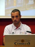 Jairo Ruiz, triatleta paralímpico que presentó el Plan en la Universidad de Comillas
