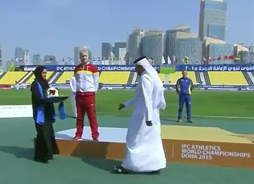 Iván Cano, en el podio de Qatar