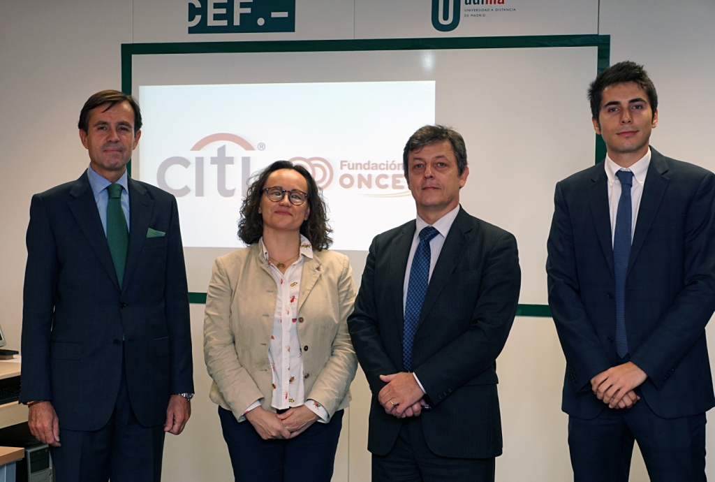 Los representantes de Fundación ONCE y de Citi, en la presentación del curso