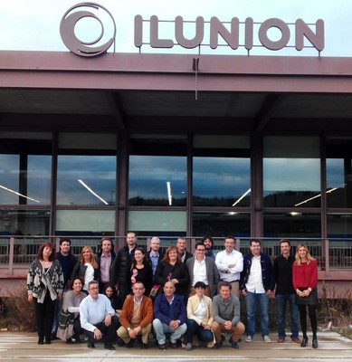 Foto de familia de los directivos de Atención al Cliente de ILUNION reunidos en Cáceres
