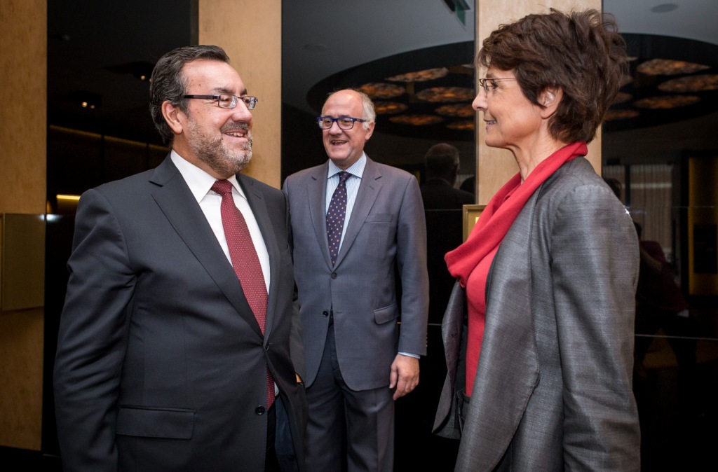 Miguel Carballeda recibe a Marianne Thyssen a su llegada a la Cámara de Comercio española