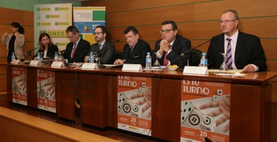 Mesa presidencial del acto en favor del juego responsable celebrado en la Dirección General de la ONCE