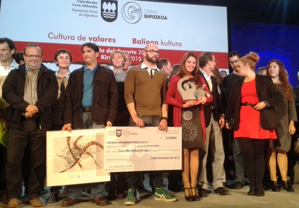 Entrega de galardón al equipo mixto de goalball de Guipúzcoa