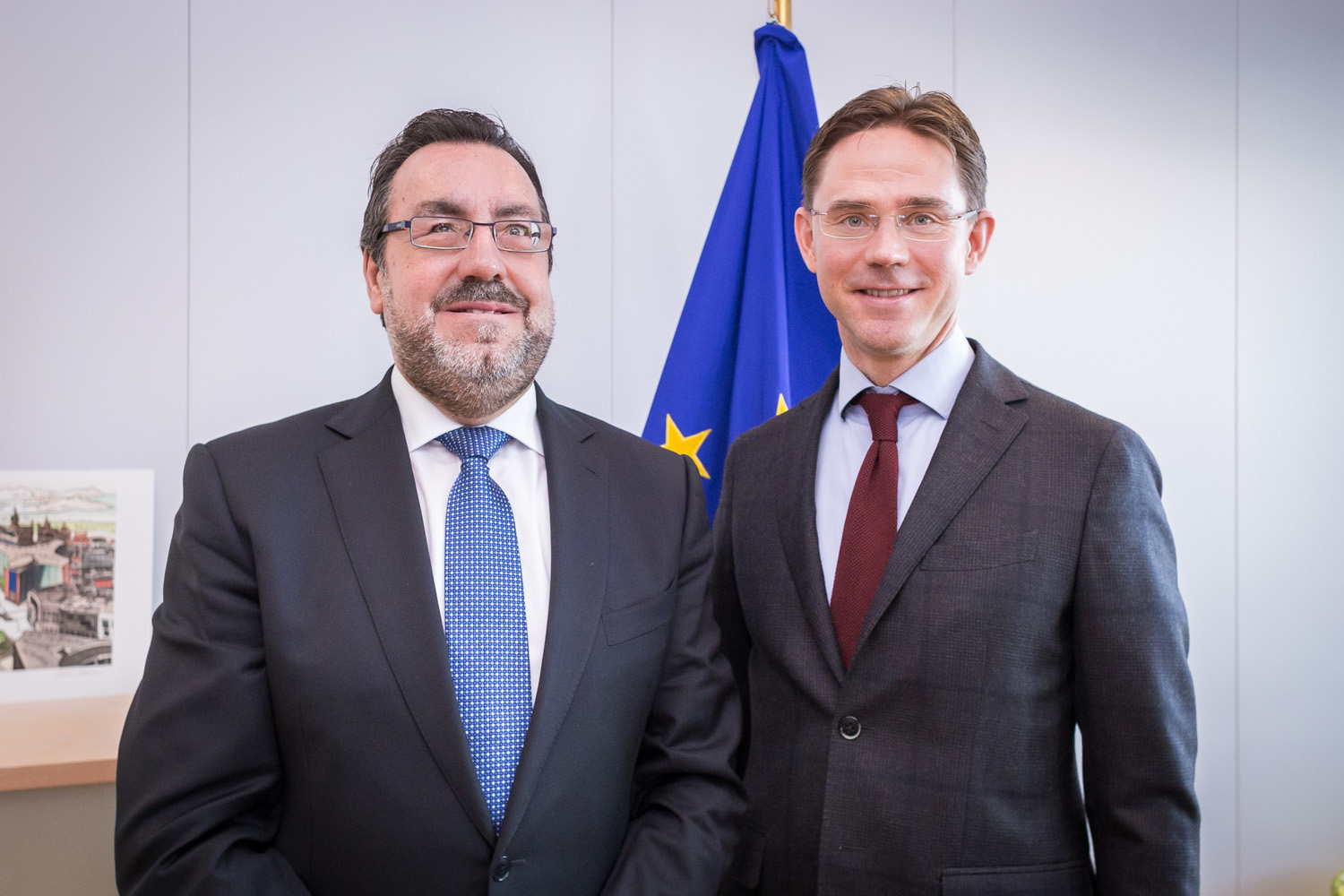 Carballeda y Katainen posan al iniciarse el encuentro
