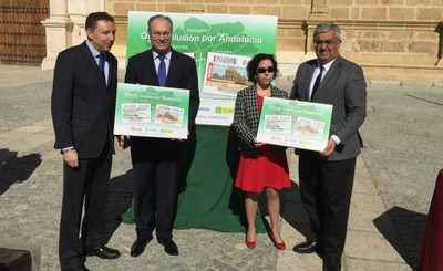 Los responsables de la ONCE en Andalucía y del Parlamento andaluz presentan el cupón