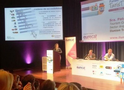 La experta de ILUNION Patricia Rubio, durante su intervención en TurisTIC 