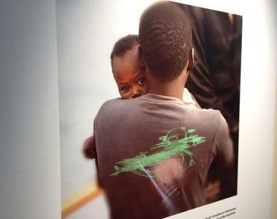 Una de las fotografías expuestas en la muestra instalada en la sede del Parlamento andaluz