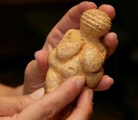 Réplica de la Venus de Willendor