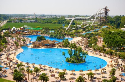 Desfines del Aquapark de Benidorm