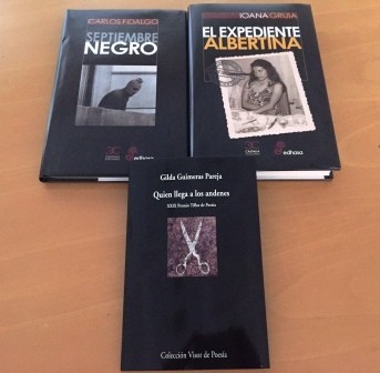 Fotografía conjunta de los tres libros premiados