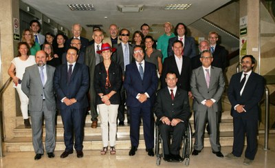 Foto de familia de los miembros de la Asamblea del CPE, con la Infanta Elena