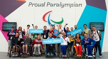 Un grupo de blogueros paralímpicos durante el desarrollo de los Juegos de 2012 en Londres