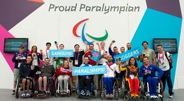 Un grupo de blogueros paralímpicos durante el desarrollo de los Juegos de 2012 en Londres