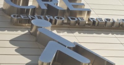 Vista parcial Logo ONCE y CRE de Sevilla