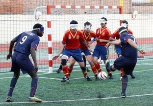 Foto de archivo de nuestra selección de fútbol para ciegos en un partido internacional