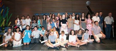 Foto de grupo de todos los premiados