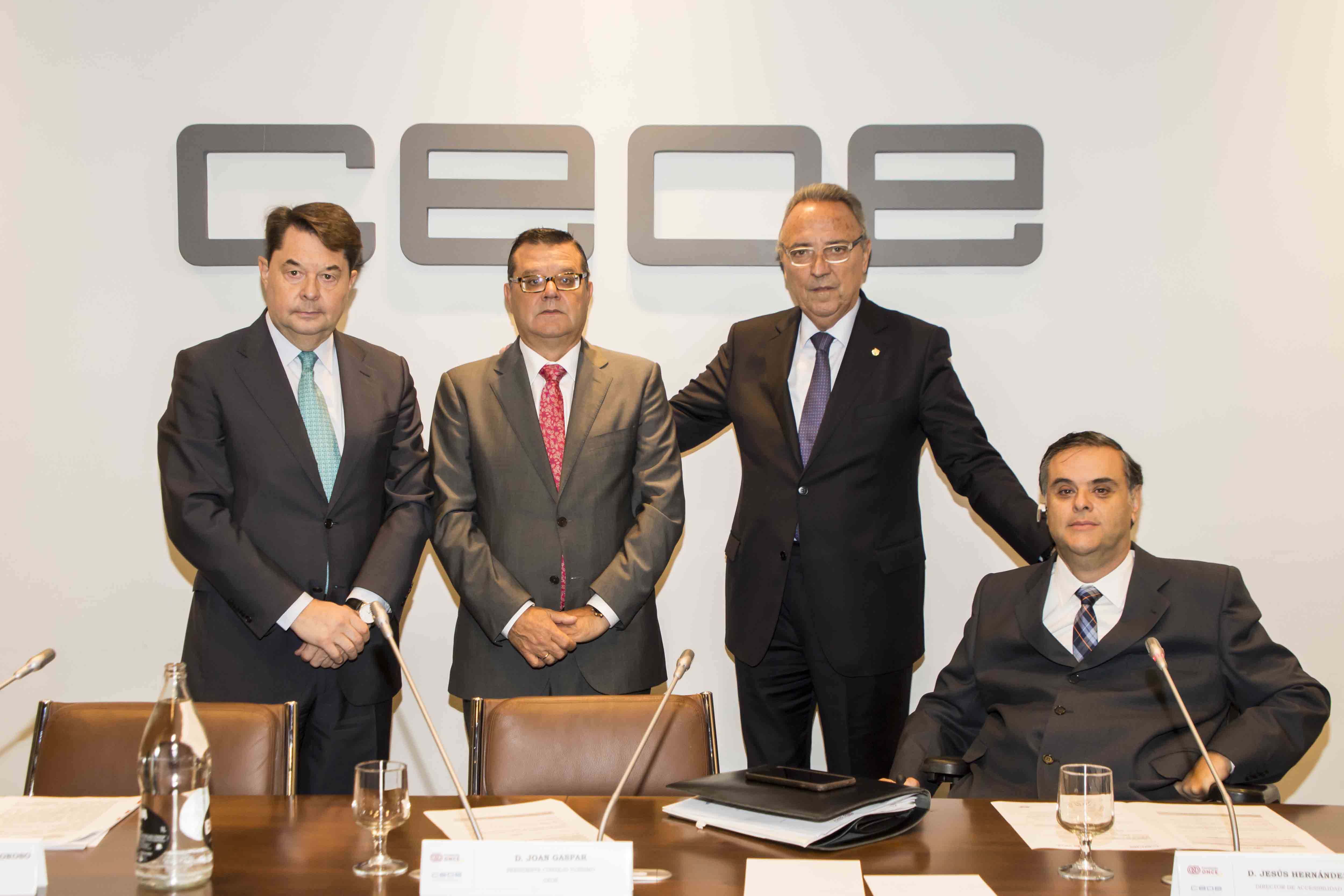 De Izquierda a derecha: Carlos Vogeler, Jose Luis Martínez Donoso, Joan Gaspar  y Jesús Hernández