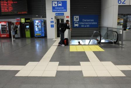Pavimento adaptado en Metro de Madrid
