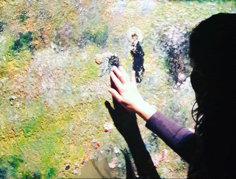 Detalle lienzo de Renoir en relieve