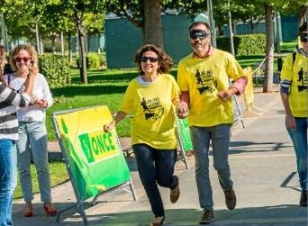 El vicepresidente del Govern, Biel Barceló, y la consellera de Bienestar Social, Fina Santiago, juntos durante la 2ª Blind Runnig