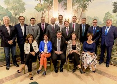 Foto de familia de los participantes en la Asamblea de CIBELAE en Lisboa
