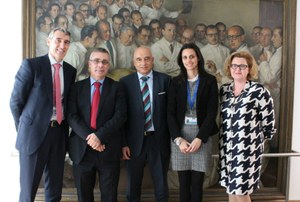 Los firmantes, tras suscribir el convenio