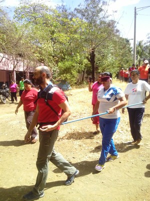 Otro momento de la marcha con barra direccional