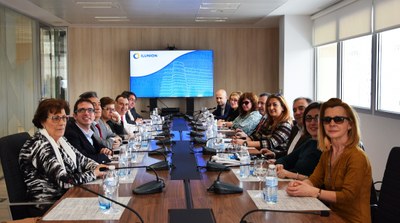 La representación del Consejo Territorial en una de las salas de reuniones de la sede de ILUNION