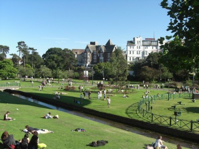 Un parque de Bournemouth (Reino Unido), 