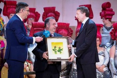 En el escenario Jesús Espiñeira, homenajeado