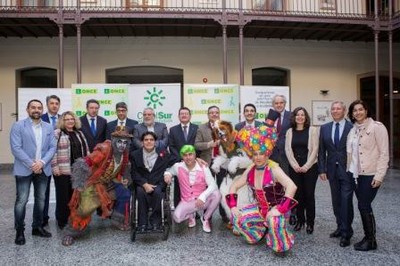 Grupo: representantes de las comparsas y autoriades