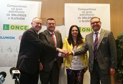 De izquierda a derecha: José Miguel Luque, Martínez Donoso, Maribel Tocón y Juan J. Vallejo