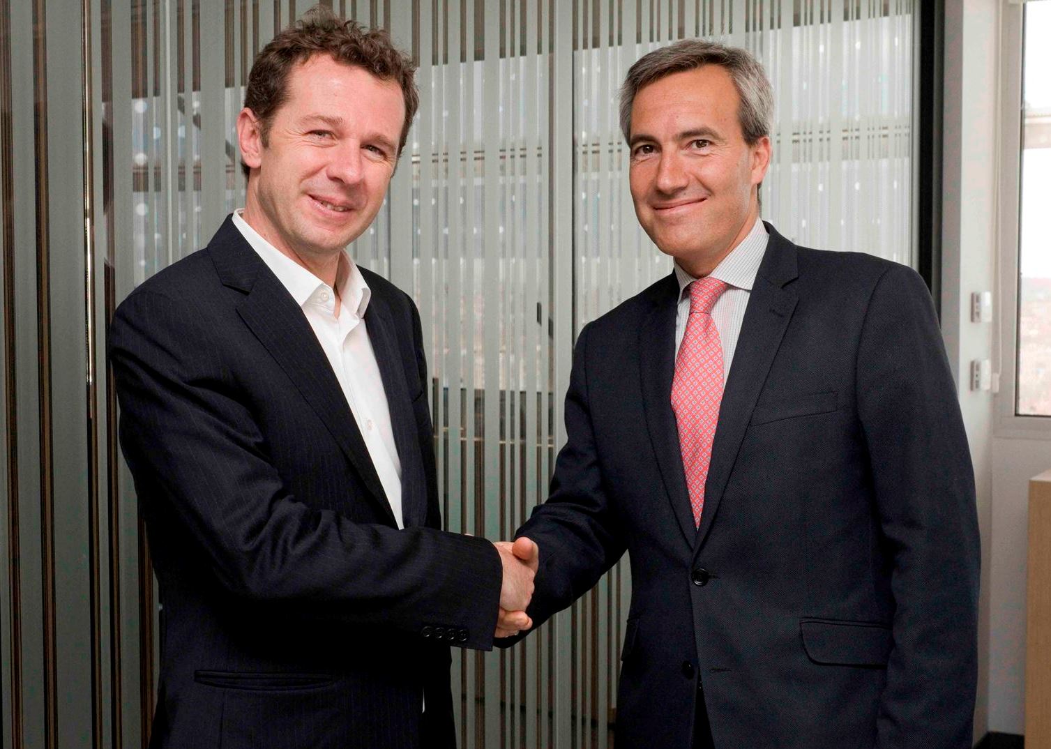 Los responsables de ILUNION y de Neinor Homes sellan el acuerdo
