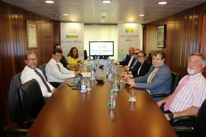 El jurado de Canarias, durante la deliberación de su fallo