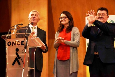 De izquierda a derecha: José Manuel Pichel, Mónica Oltra y Ángel Sánchez