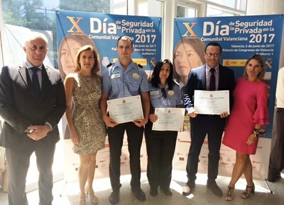 Los tres galardonados de ILUNION recogen sus diplomas en Valencia