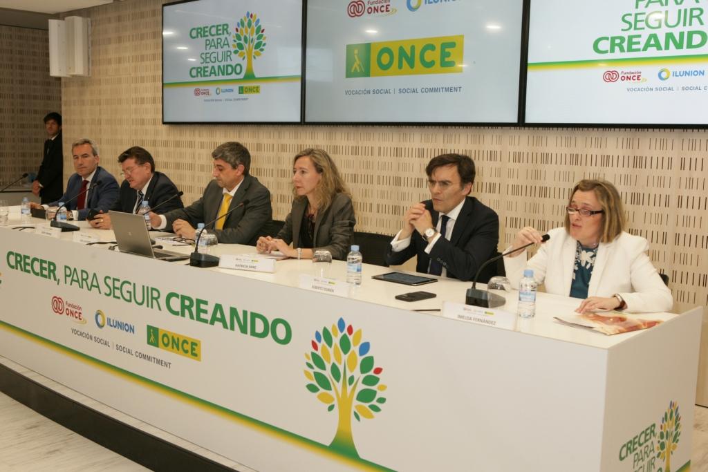 Mesa inaugural del CCG (de izq. a dcha.) Alejandro Oñoro, Ángel Sánchez, José Luis Pinto, Patricia Sanz, Alberto Durán e Imelda Fernández